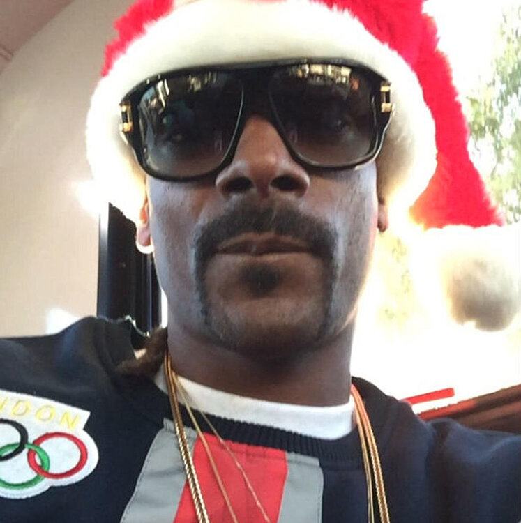 snoop-dogg-santa.jpg